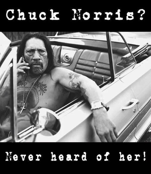 memes de tatuajes - machete vs chuck norris